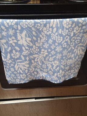 Geometry Spring Floral Kitchen Towel